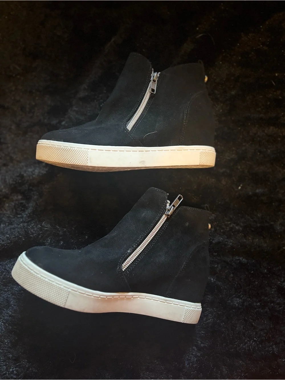 Steve Madden Black Suede Wedge Zip Sneaker
